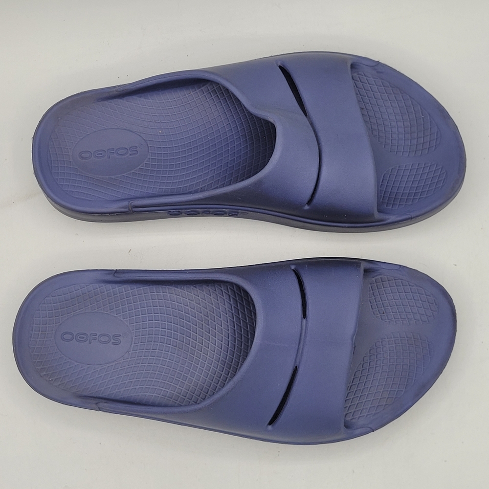 Oofoos Ooahh Purple Slides Size 7 In Women 5 In Mens - Picture 4 of 16